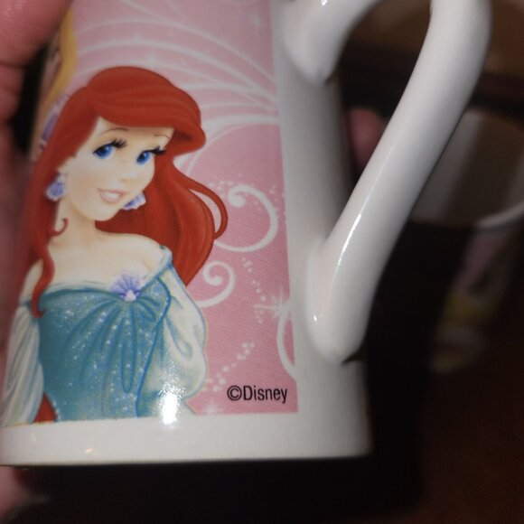 Disney Princess Ceramic Mug 2014 FCC Ariel Belle Rapunzel Aurora - Picture 3 of 6